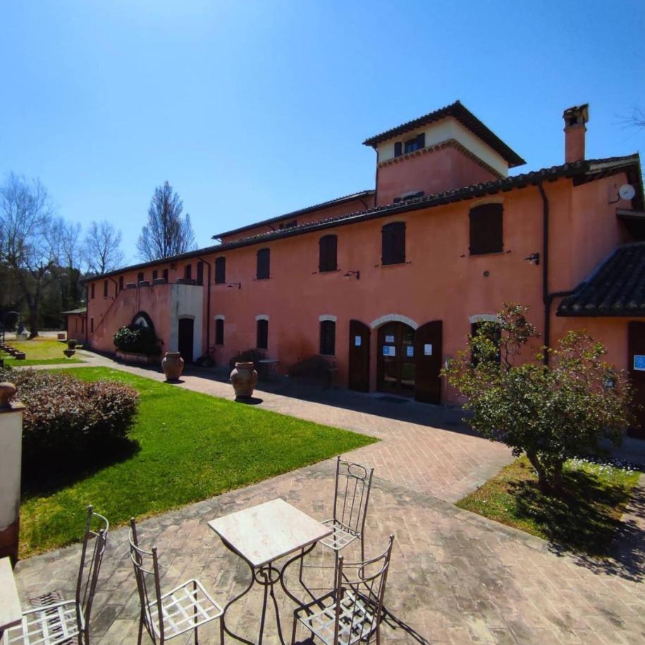 Agriturismo Il Molino Antico - 5 Girasoli Spoleto Exteriör bild