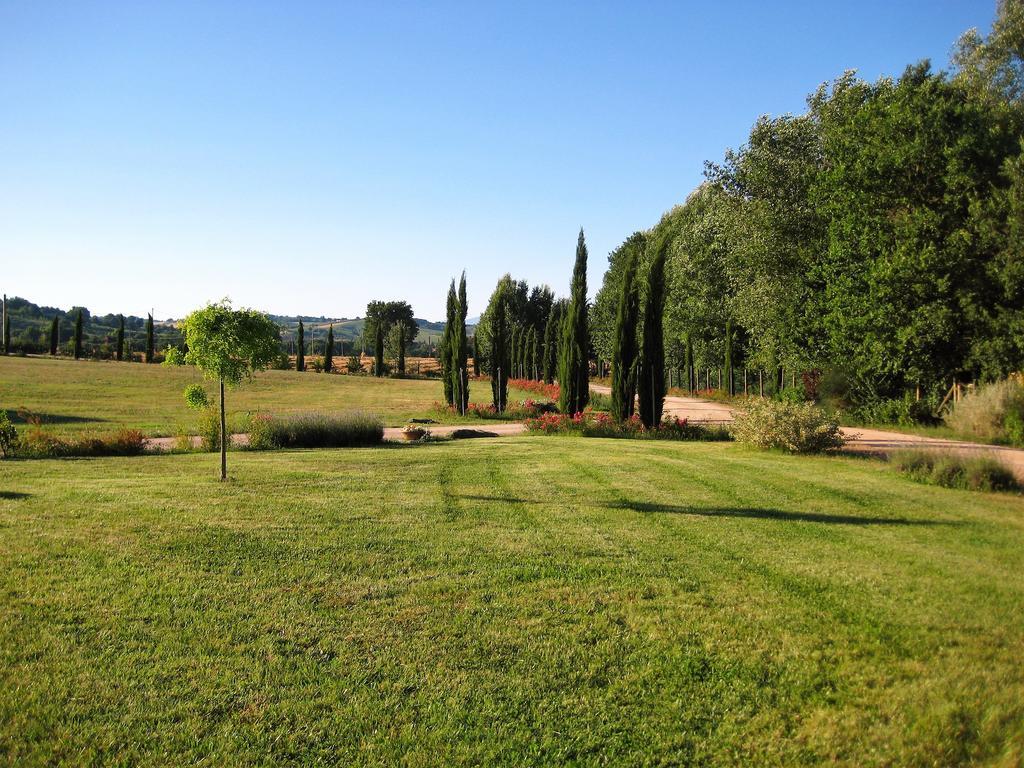 Agriturismo Il Molino Antico - 5 Girasoli Spoleto Exteriör bild