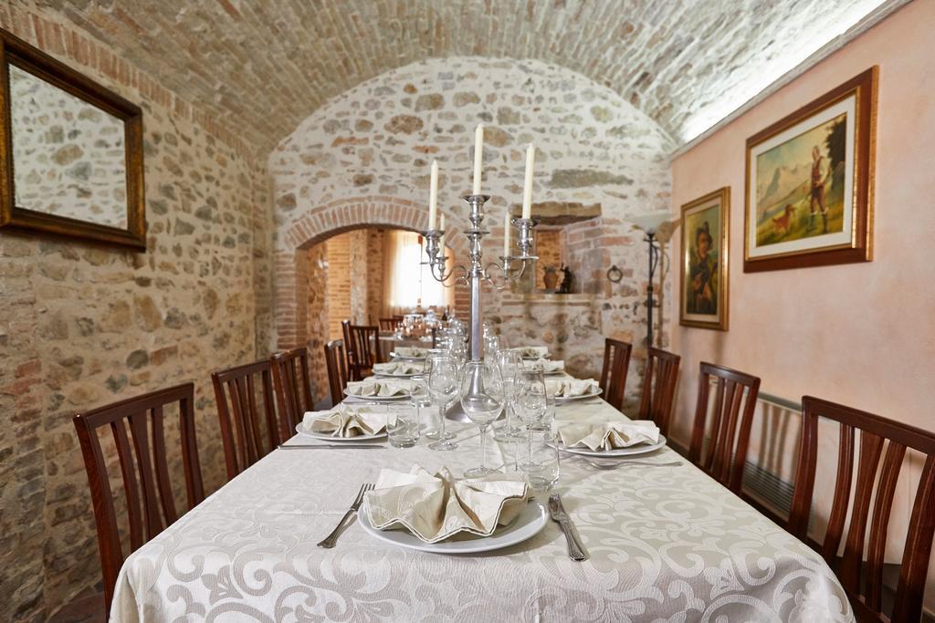 Agriturismo Il Molino Antico - 5 Girasoli Spoleto Exteriör bild