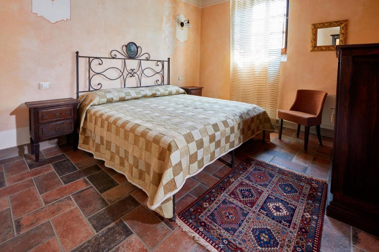 Agriturismo Il Molino Antico - 5 Girasoli Spoleto Exteriör bild